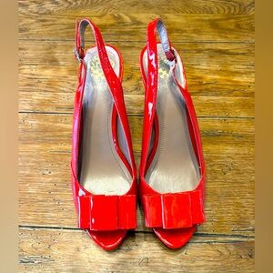Vince Camuto Ava Tomato Red Patent Leather Bow Slingback Platform heel size 9.5